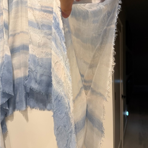 Blue and White Frayed Open Cardigan - Picture 2 of 2